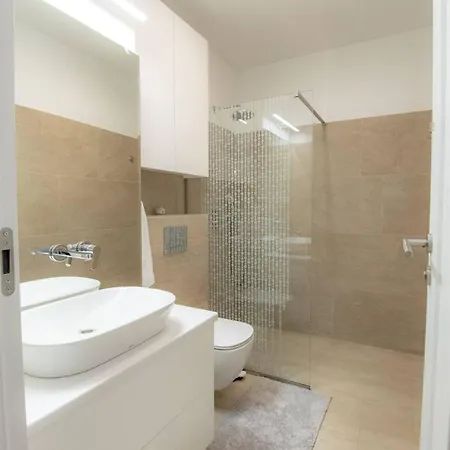 Appartement Cozynest Lakeside