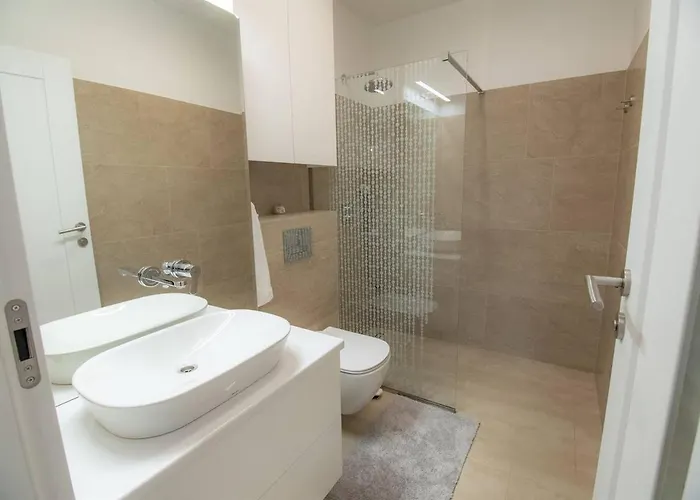 Cozynest Lakeside Клуж-Напока